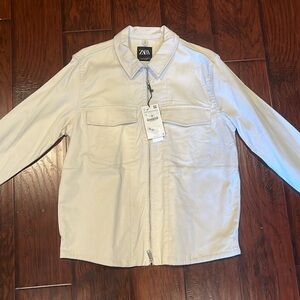 Zara zip up jacket white size Large